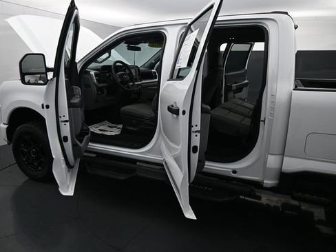 Used 2026 Ford F250 XL w/ STX Appearance Package AWD/4WD image 12