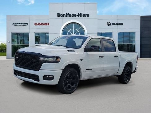 New 2027 RAM 1500 4x4 Crew Cab image 2