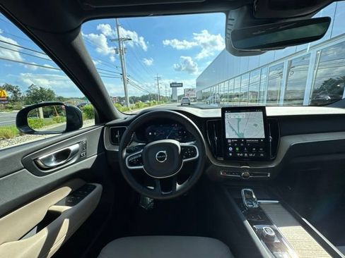 Certified 2026 Volvo XC60 B5 Plus AWD/4WD image 21