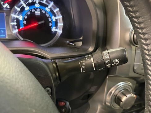 Used 2016 Toyota 4Runner SR5 image 24