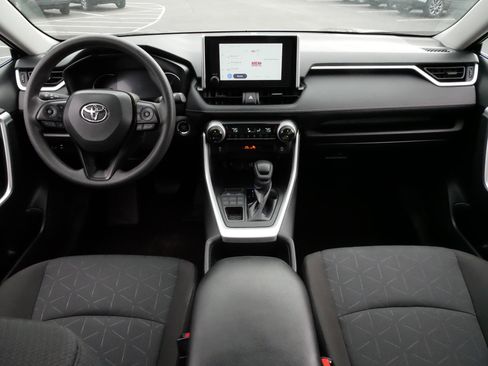 Certified 2025 Toyota RAV4 XLE image 10