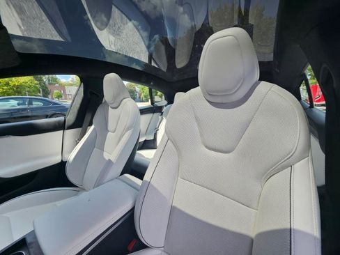 Used 2023 Tesla Model S Plaid AWD/4WD image 39