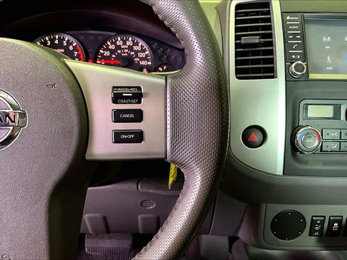 Used 2019 Nissan Frontier SV w/ Value Truck Package RWD image 14
