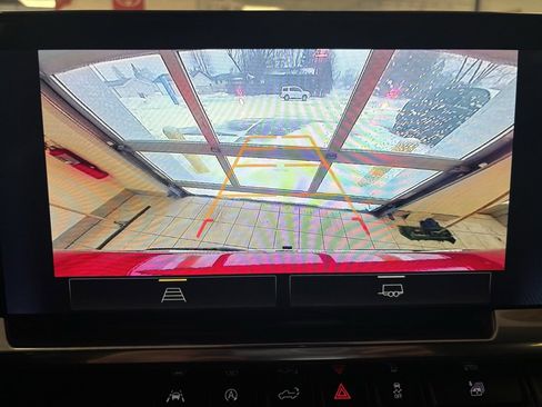 Certified 2023 Chevrolet Silverado 1500 LT image 5