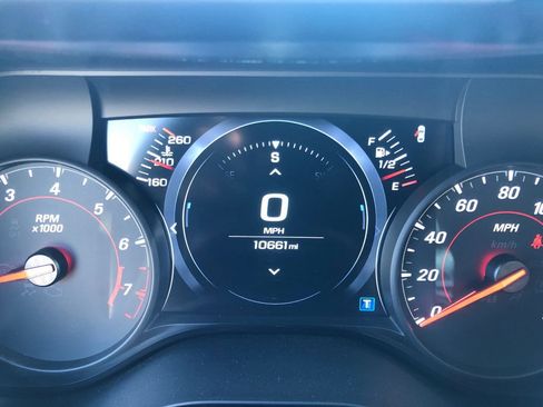 Used 2019 Chevrolet Camaro SS RWD image 30