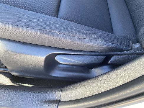 Used 2024 Toyota Corolla LE image 18