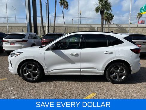 Used 2023 Ford Escape ST-Line w/ Tech Pack #1 FWD image 3