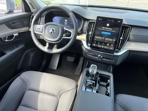 New 2026 Volvo XC90 B6 Plus w/ Protection Package Premier AWD/4WD image 30