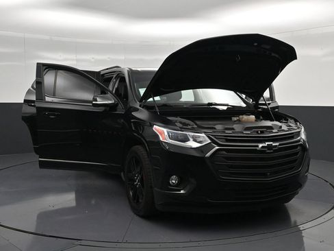 Used 2020 Chevrolet Traverse Premier w/ Redline Edition FWD image 34