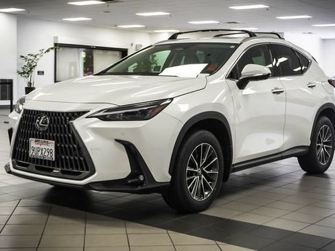 Used 2025 Lexus NX 350 AWD w/ Accessory Package (2T) image 3