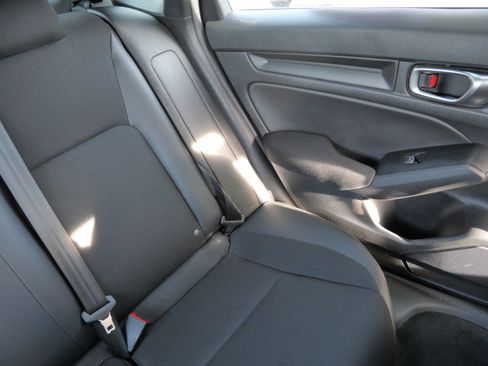 Used 2024 Honda Civic Sport image 14