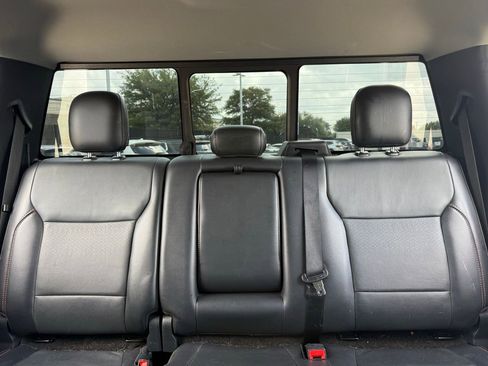 Used 2021 Ford F150 Lariat RWD image 19