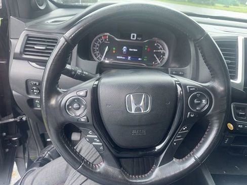 Used 2019 Honda Ridgeline Black Edition image 19