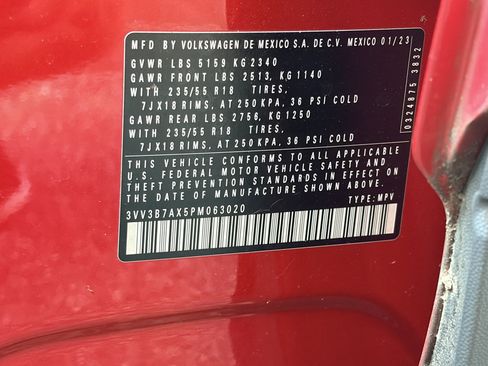 Used 2023 Volkswagen Tiguan SE FWD image 22