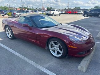 Used 2005 Chevrolet Corvette Convertible w/ Preferred Equipment Group RWD video 1
