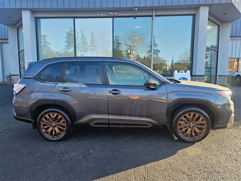 Used 2025 Subaru Forester Sport w/ Popular Package #1 image 8