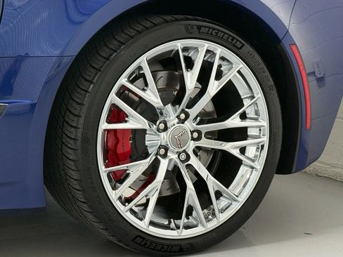 Used 2018 Chevrolet Corvette Grand Sport image 37