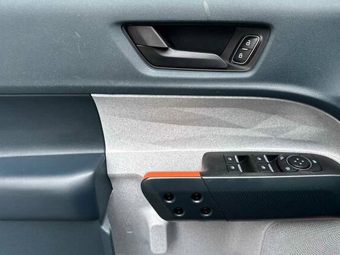 Certified 2023 Ford Maverick XLT w/ XLT Luxury Package image 8