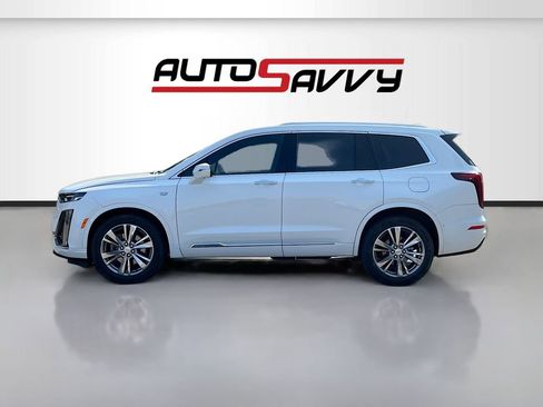Used 2024 Cadillac XT6 Premium Luxury w/ Technology Package image 4