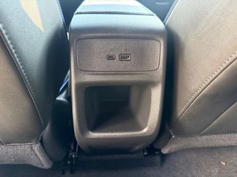Used 2024 Buick Envista Sport Touring w/ Convenience II Package FWD image 19