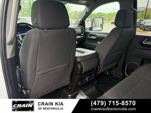 Used 2025 Chevrolet Silverado 2500 LT AWD/4WD image 27
