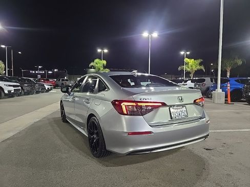 Used 2025 Honda Civic Sport image 7