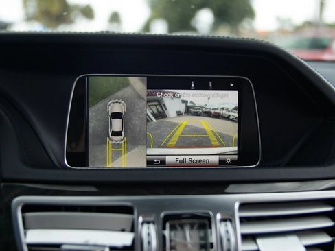 Used 2014 Mercedes-Benz E 63 AMG S-Model image 33