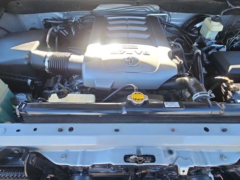 Used 2008 Toyota Sequoia Limited image 22