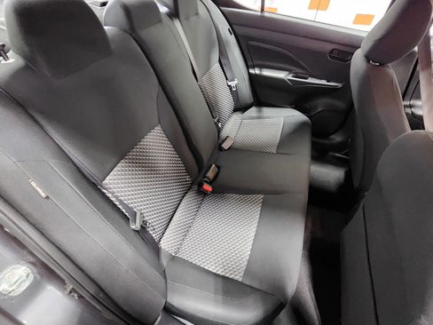 Used 2020 Nissan Versa S image 18