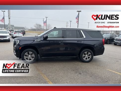 Used 2023 GMC Yukon SLE w/ Gmc Pro Safety Plus Package image 8