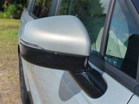 New 2026 Kia Carnival EX image 11