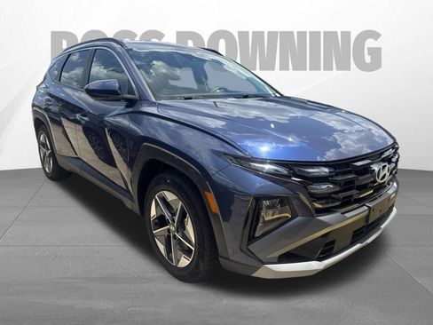 Used 2025 Hyundai Tucson SEL FWD image 3