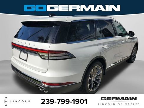 New 2025 Lincoln Aviator Reserve image 8
