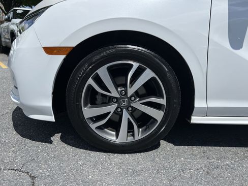 Used 2023 Honda Odyssey Touring image 21