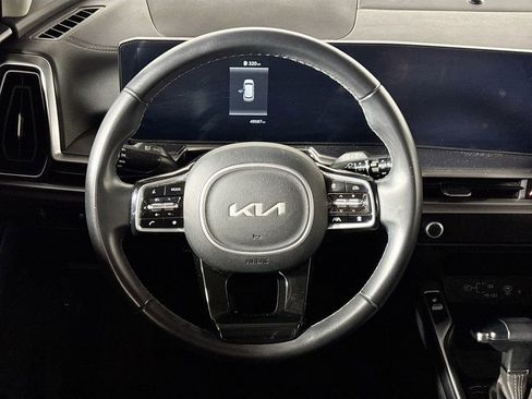 Used 2024 Kia Sorento S AWD/4WD image 13