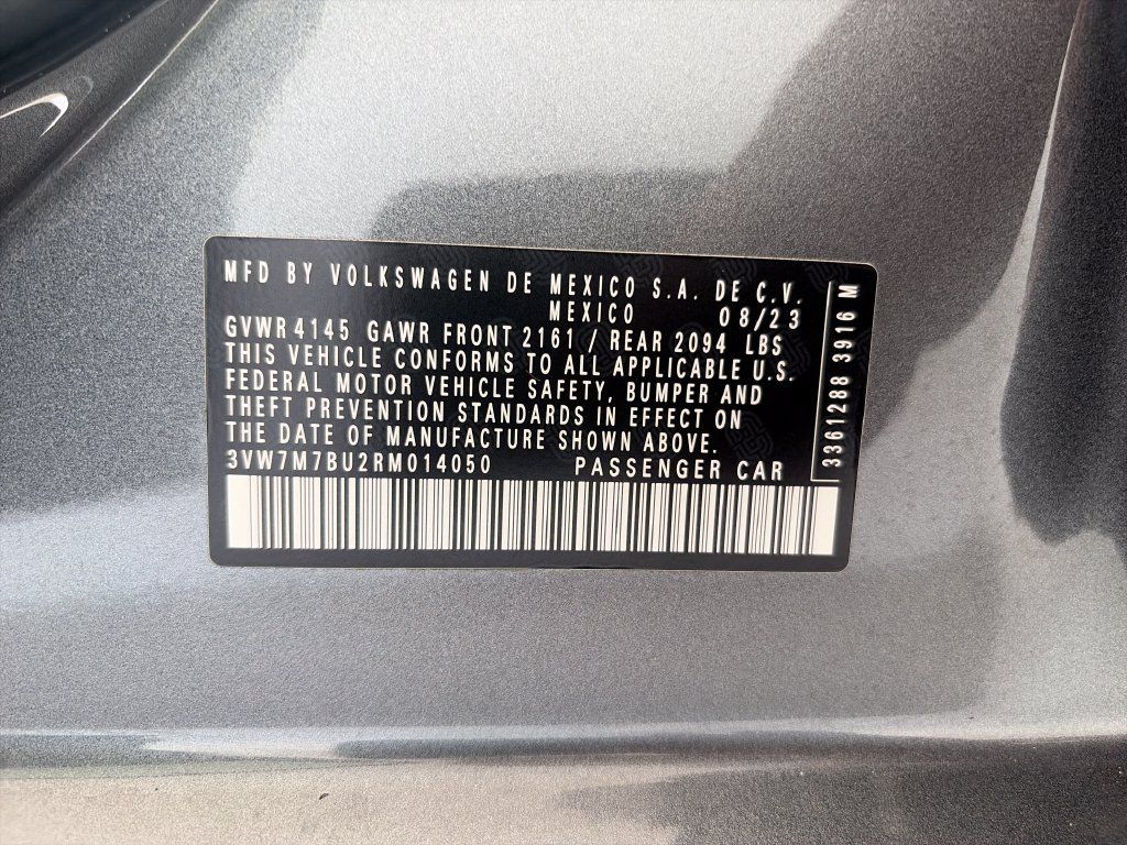 Certified 2024 Volkswagen Jetta SE FWD image 37