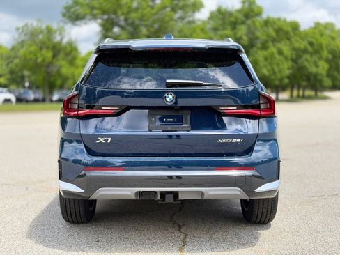 New 2026 BMW X1 xDrive28i w/ Convenience Package AWD/4WD image 5