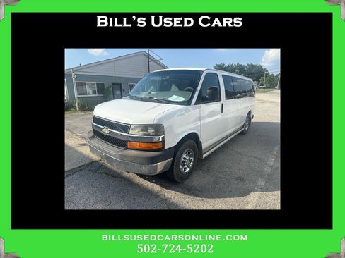 Used 2010 Chevrolet Express 3500 LT w/ LT Preferred Equipment Group RWD image 1