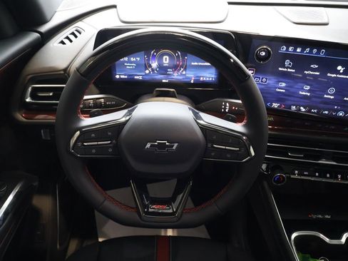 New 2026 Chevrolet Traverse RS image 14