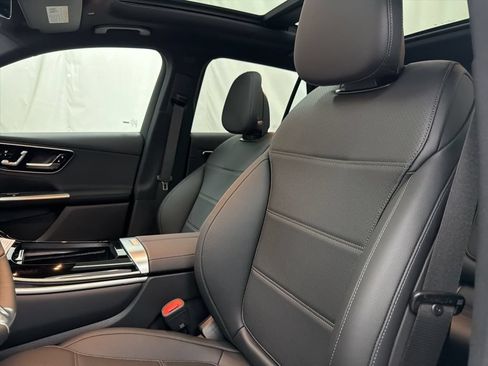 Certified 2026 Mercedes-Benz GLC 300 image 14