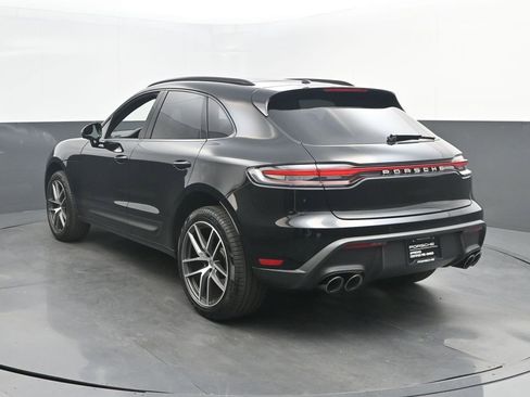 Used 2026 Porsche Macan AWD/4WD image 3