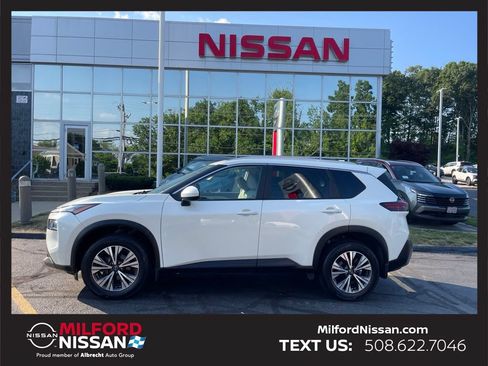 Certified 2023 Nissan Rogue SV w/ SV Premium B Package AWD/4WD image 2