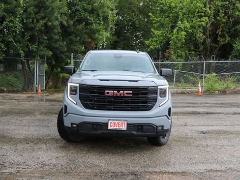 Used 2024 GMC Sierra 1500 Elevation w/ X31 Off-Road Package AWD/4WD image 8