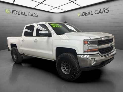 Used 2018 Chevrolet Silverado 1500 LT w/ All Star Edition AWD/4WD image 3