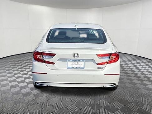 Used 2020 Honda Accord Touring image 5