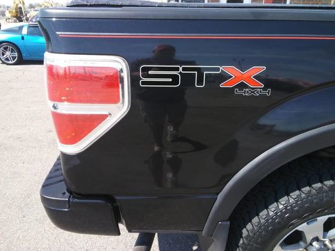 Used 2012 Ford F150 STX w/ STX Decor Pkg image 3