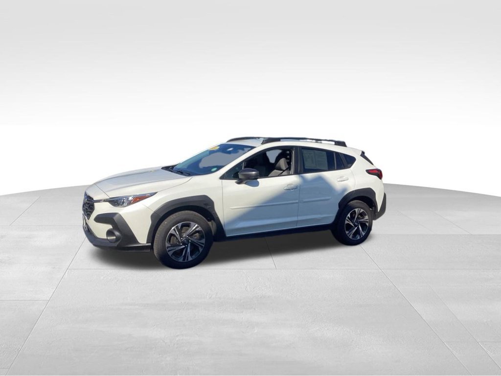 Used 2024 Subaru Crosstrek 2.0i Premium AWD/4WD image 3