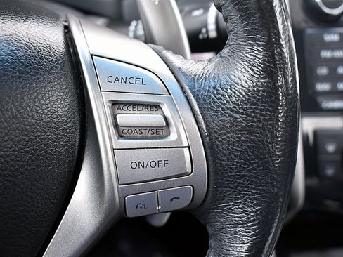 Used 2015 Nissan Altima 3.5 SL image 39