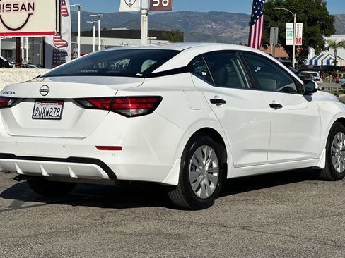 Used 2025 Nissan Sentra S image 4