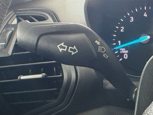 Used 2018 Ford Escape S image 12